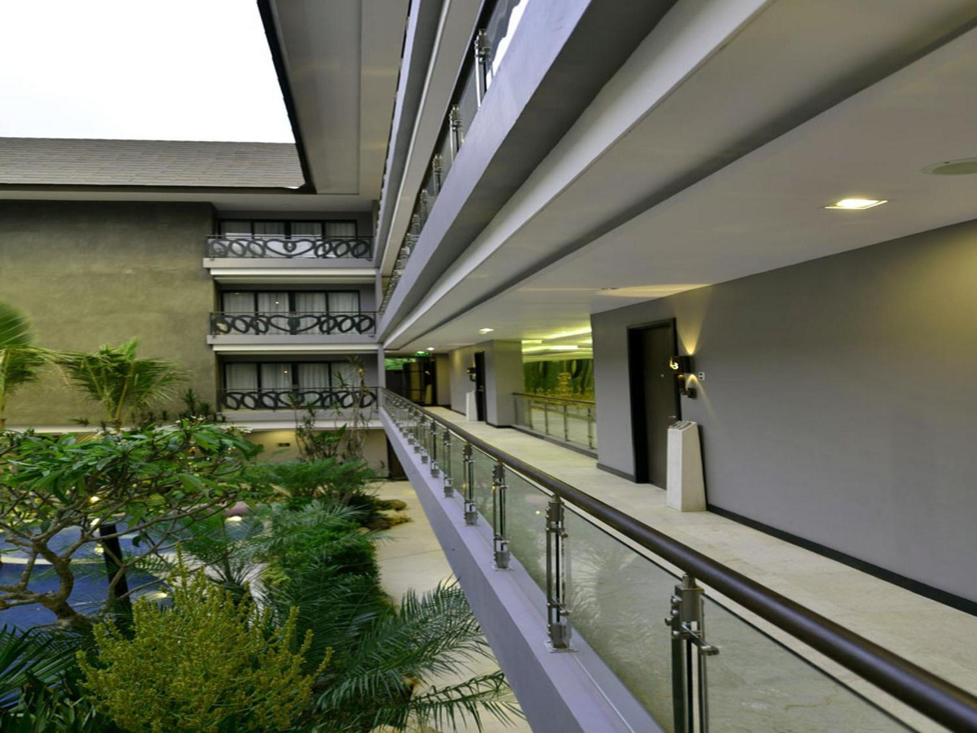 Amaroossa Suite Bali Nusa Dua  Kültér fotó